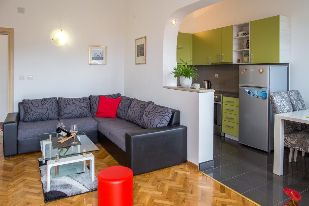 Apartments Vila Masha Petrovac na moru Exterior foto